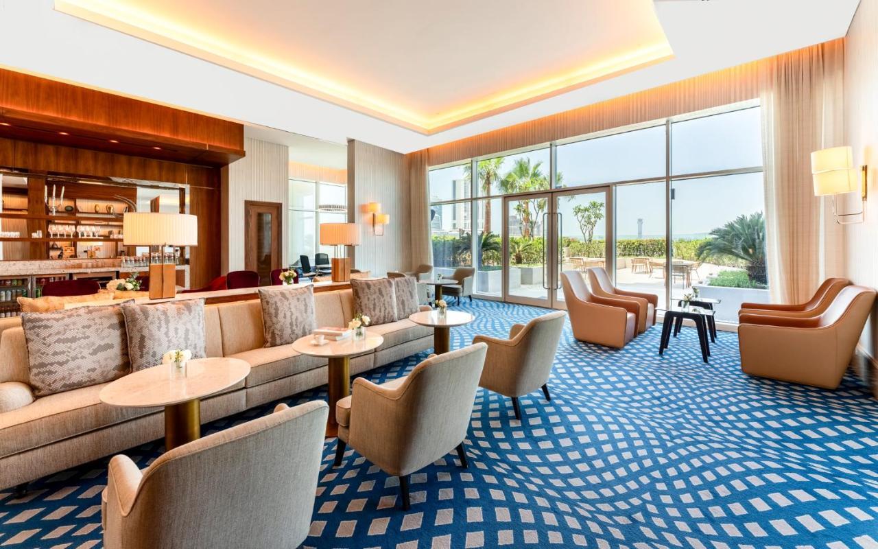 Grand Plaza Movenpick Hotel Дубай Екстериор снимка